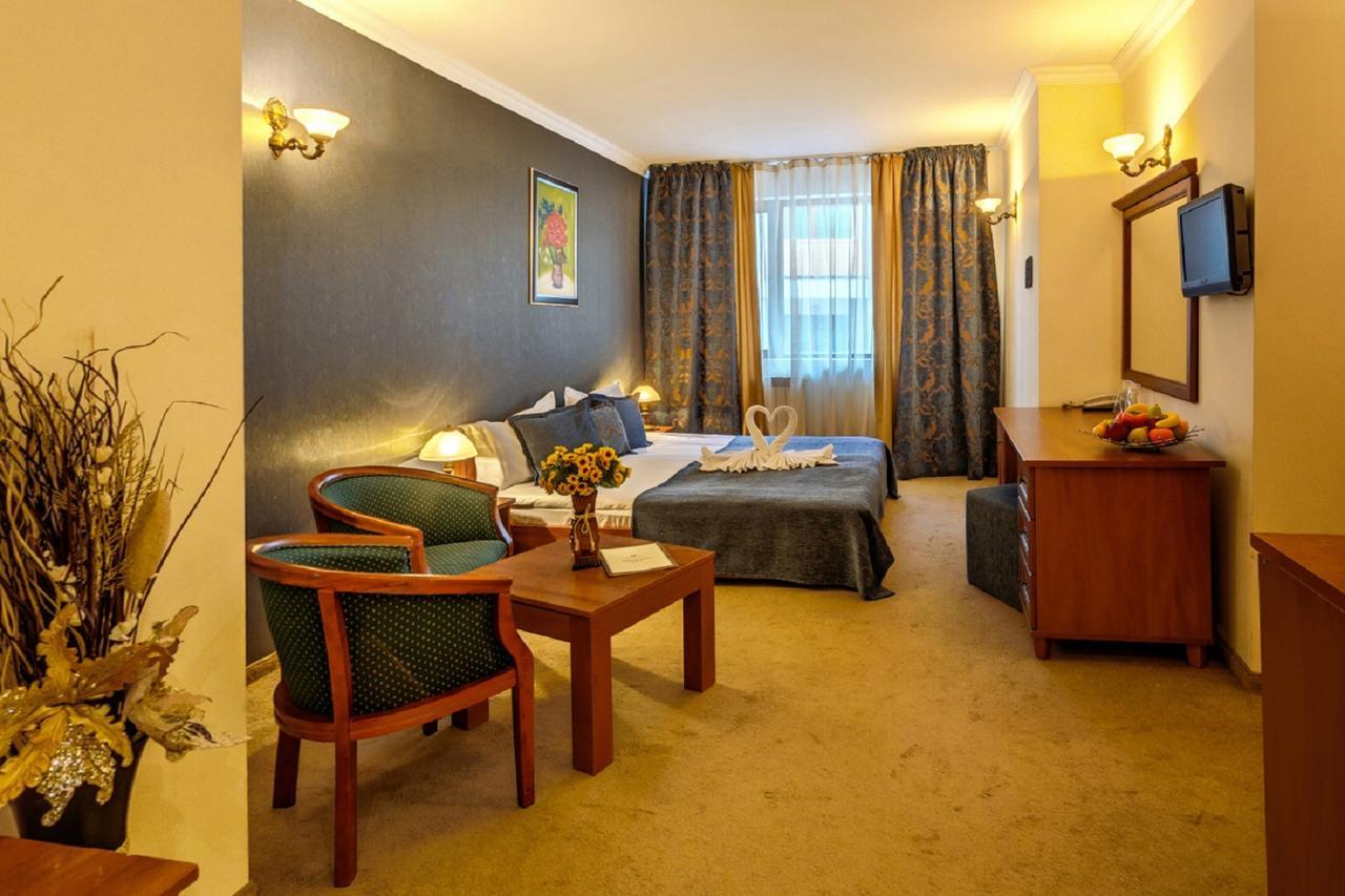 Hotel Emerald Bansko Buitenkant foto